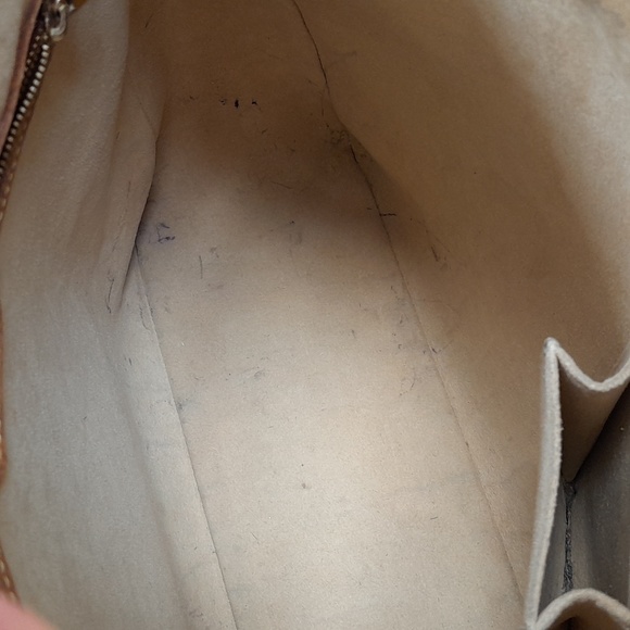 LOUIS VUITTON Looping GM Shoulder Bag! - Picture 3 of 16